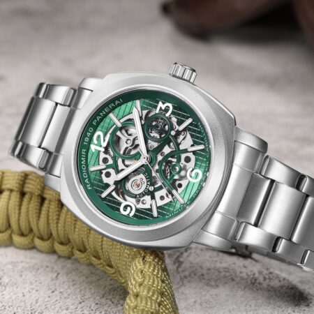 Luminor Panerai Quartz Movement Watch for Men