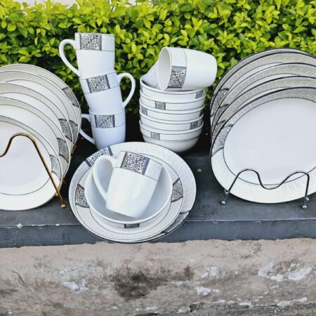 Modern 24-Piece Round Dinner Set