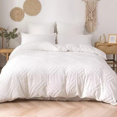 4 piece luxury tufted duvet cover set with an elegant design