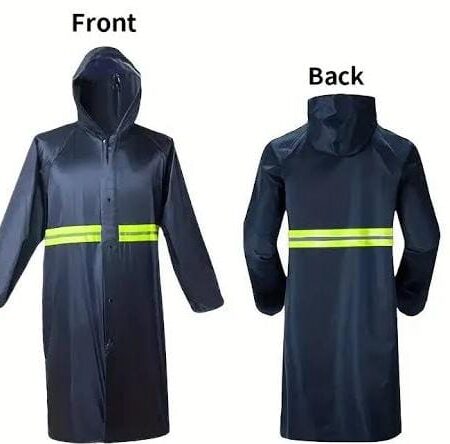 Heavy duty rain coat Fitted with a hood & a reflector
